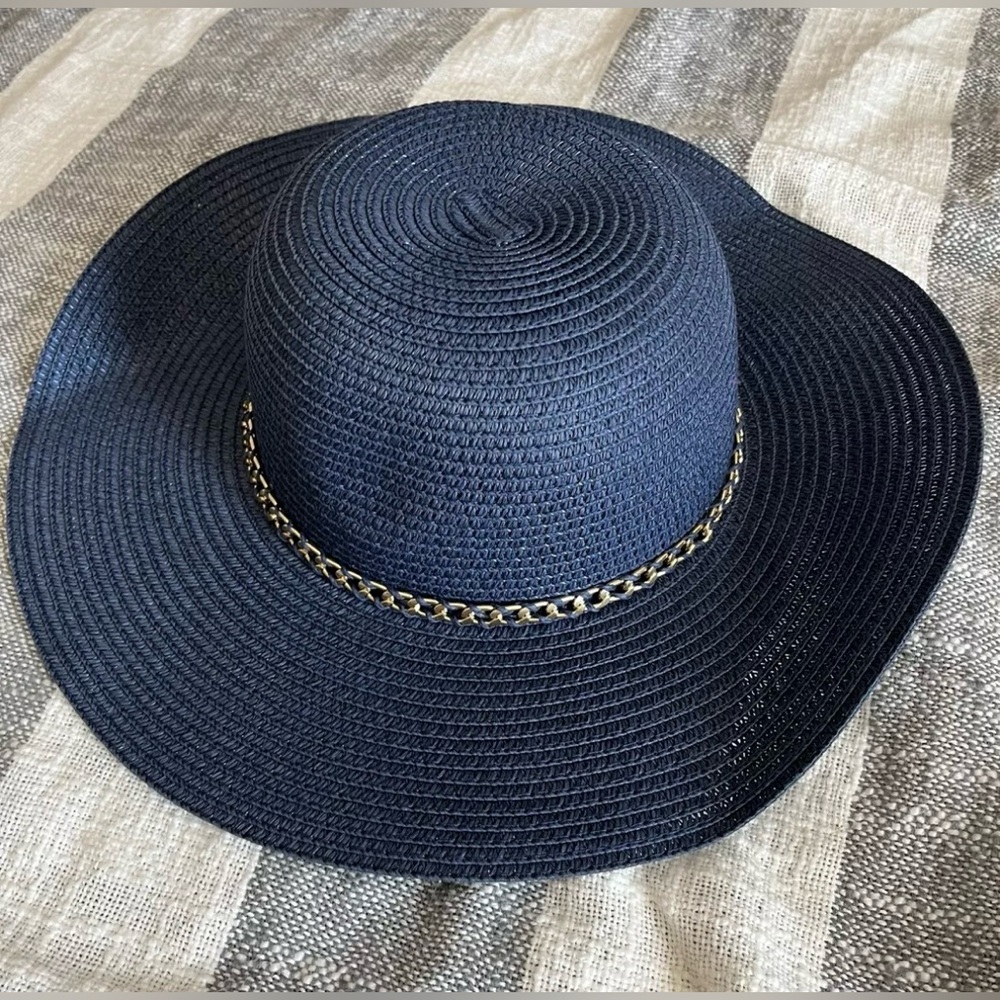 Jacobson Hat Navy Blue floppy Straw Hat w/ Gold Chain 
Adjustable